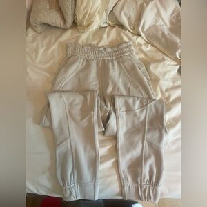 Lululemon, soft-stream jogger size 0